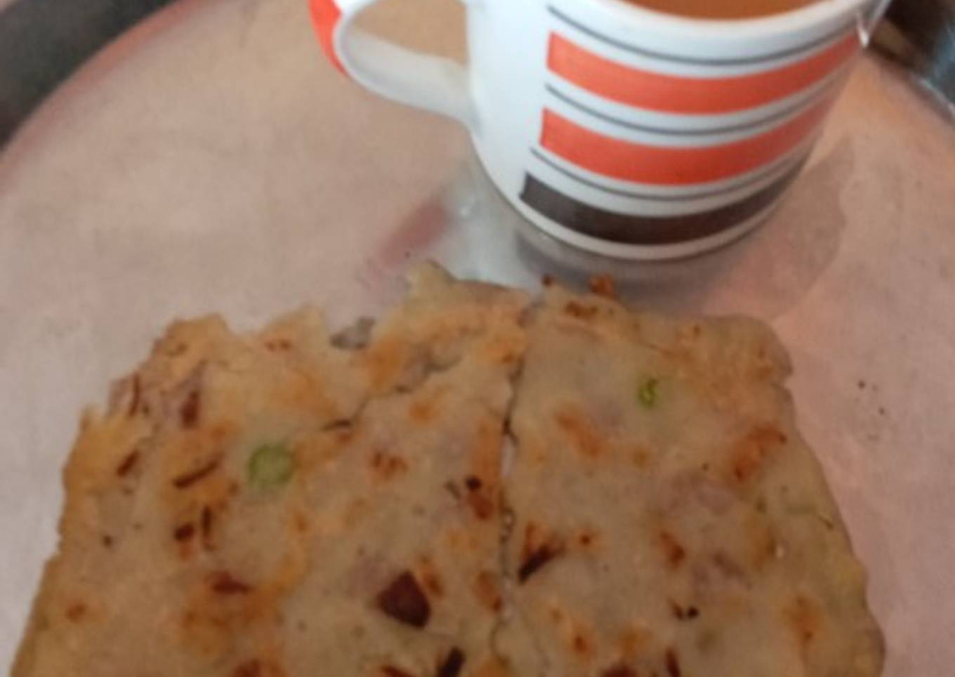Suji ka chilla and tea