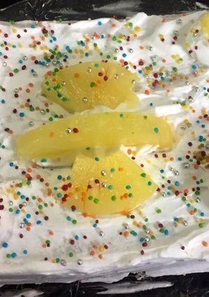 A picture of Pineapple cake.