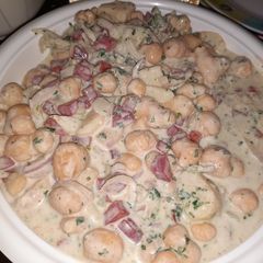 A picture of Dahi phulki.