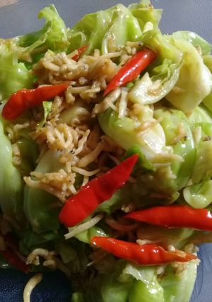 Foto resep Tumis Cuciwis Teri Asin (kol mini)