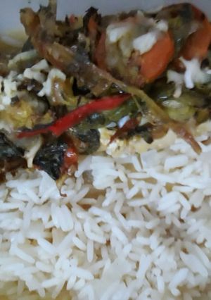 Una foto de Pescado con vegetales