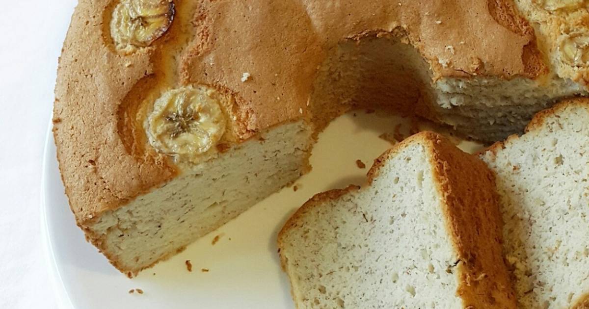 Easy Banana Butter Cake {Light, Moist & Buttery} | Foodelicacy
