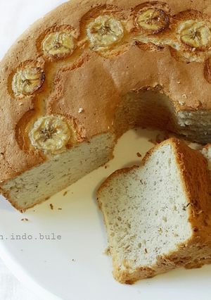 A picture of Banana Chiffon Cake (Egg Whites).