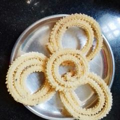 A picture of Cakkuli.