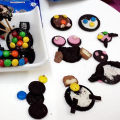 A picture of Party poppers #nofire.