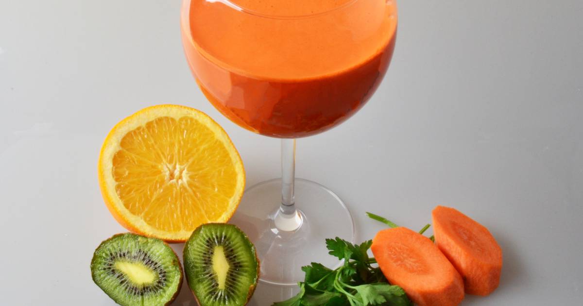 Виноградно апельсиновый сок. Фреш апельсин морковь. Морковно-апельсин свежевыжатый сок. Апельсиновый Фреш.
