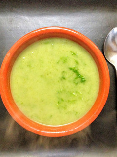 Una foto de Crema de lechuga