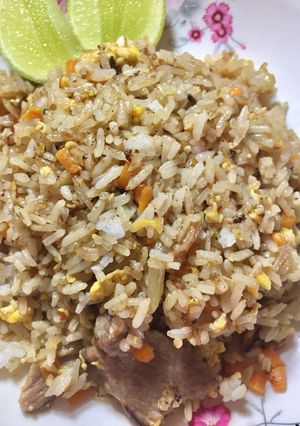 รูปของ รื้อตู้เย็นทำข้าวผัดหมู