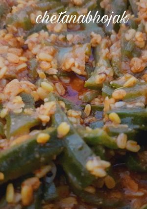 दोडका मुंग डाळ भाजी (dodka moong daal bhaji recipe in marathi) रेसिपी चे मुख्य फोटो 