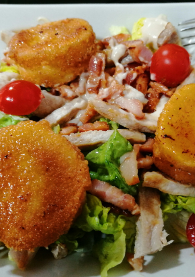 Una foto de Ensalada templada Ca Tomás