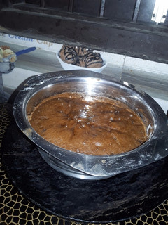 A picture of Eggless tawa cake.