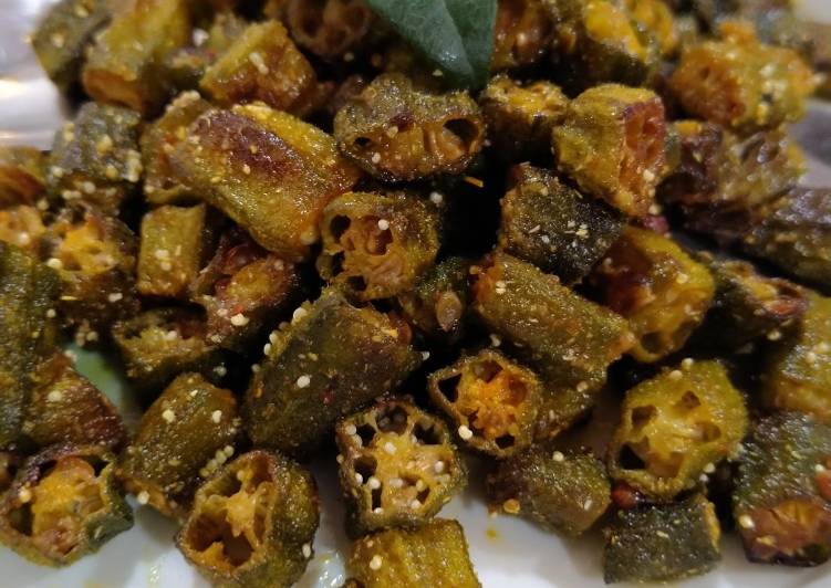 Roasted bhindi masala