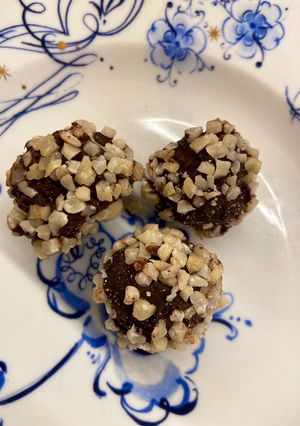 A picture of Chocolate truffles.