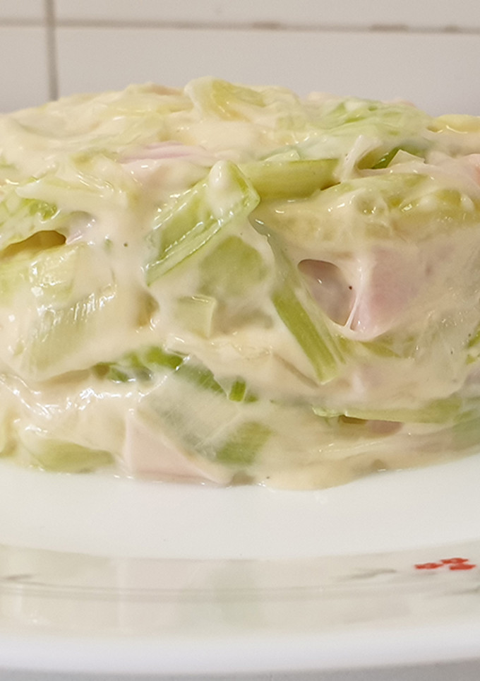 Una foto de Ensalada de puerros