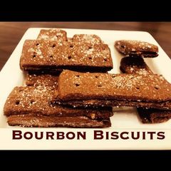 A picture of Bourbon Biscuits.