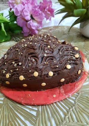 A picture of Heart chocolate cake.