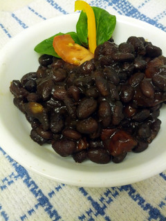 A picture of Black Beans.