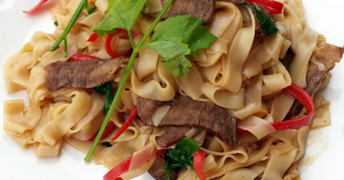 Hong Kong Beef Noodle Recipe by Lyii G - Cookpad