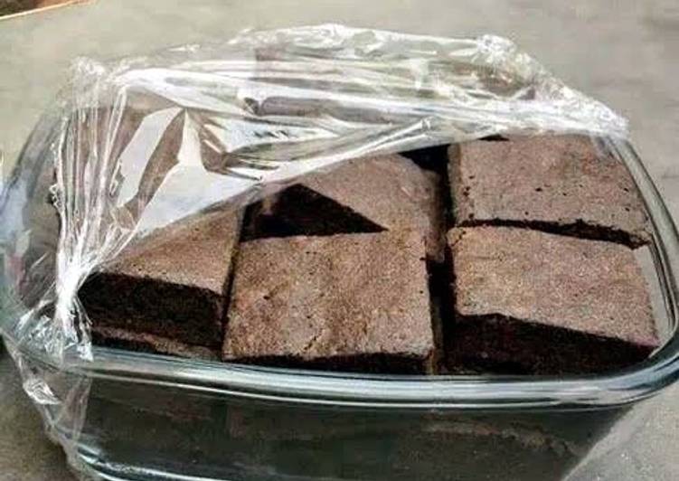 Simple Way to Make Quick Dark chocolate fudge brownies