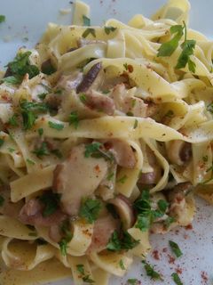 O poză a rețetei Tagliatelle cu hribi.