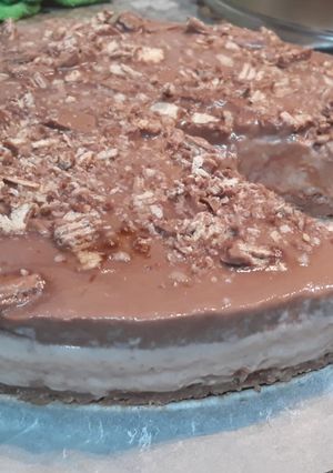 Una foto de Tarta fría de KitKat