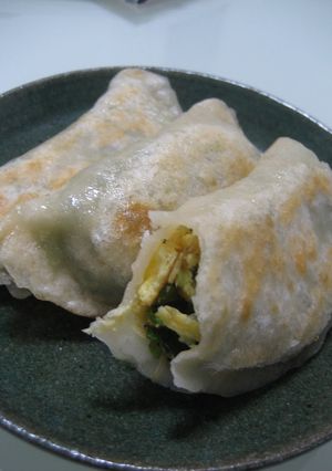A picture of Chinese Chive and Egg Gyoza (A Chinese Home Recipe).