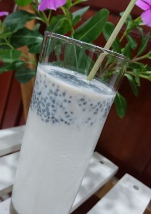 Hình của món Sữa dừa hạt é.