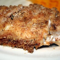 A picture of super easy, super yummy Parmesan chicken.