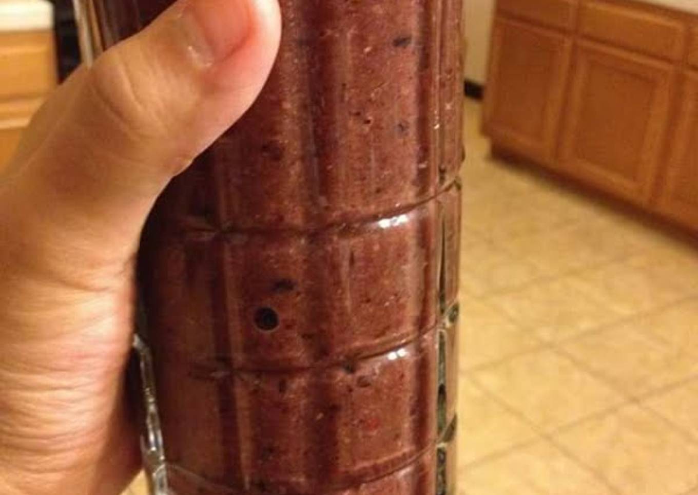 Detox Cleansing Green Berry Smoothie