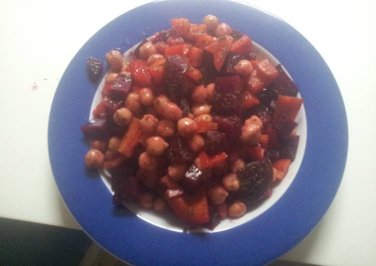 Healthy red beet and chickpea salad