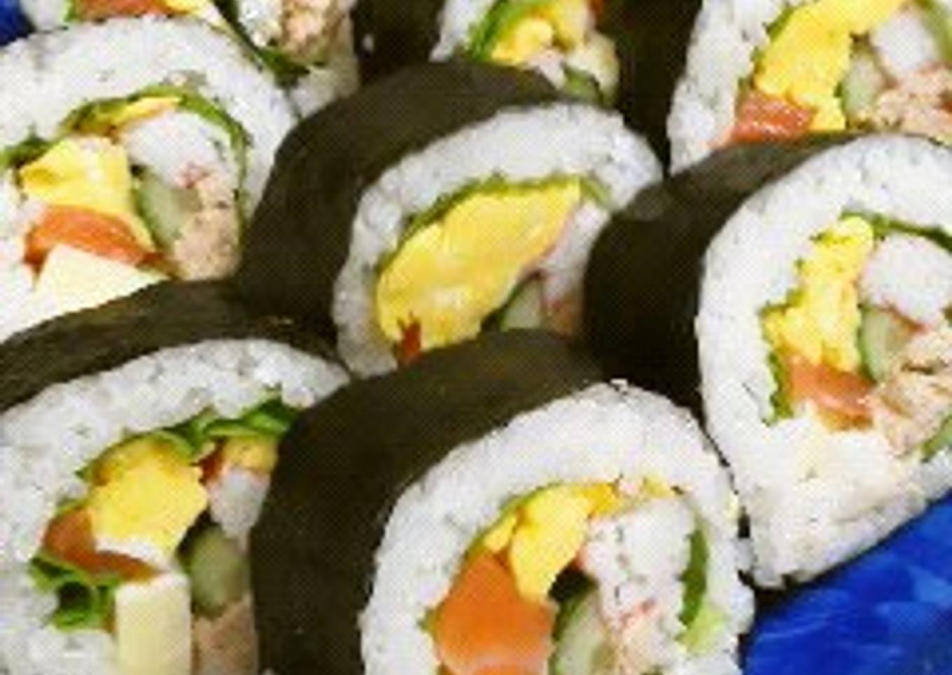 Salad Roll (with rolling instructions)