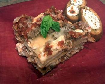 Unique Cuisine Lasagna Pane Yummy