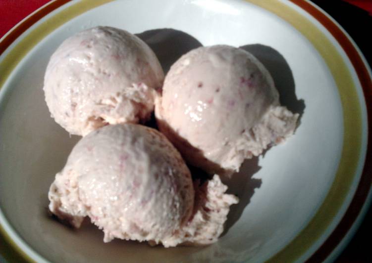 Steps to Make Perfect Ladybirds Home Made Strawberry Ice Cream .