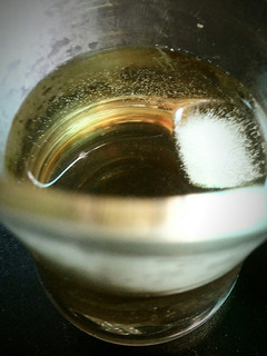 A picture of Golden Sparkling Apple Drink.