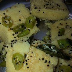 A picture of Instant dhokla.
