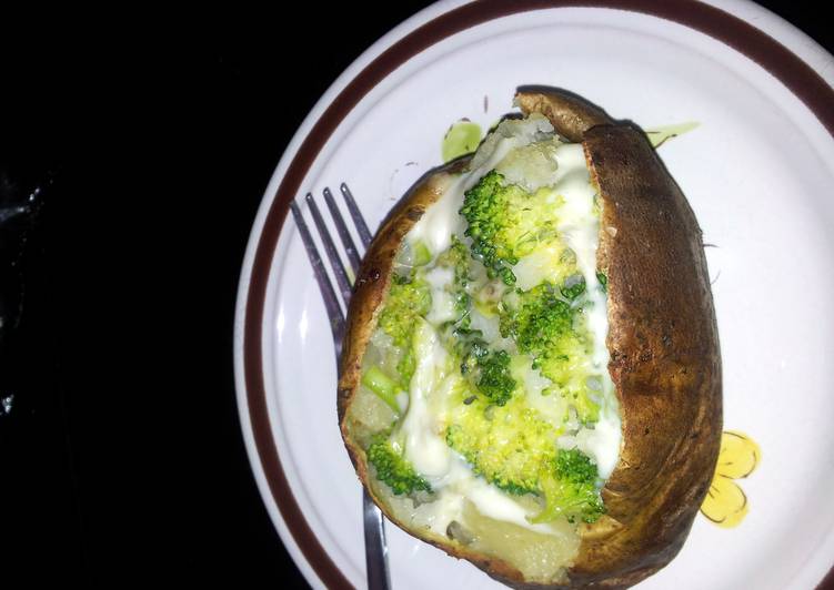 Steps to Make Perfect broccoli two cheeses baked potato