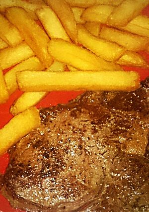 A picture of Tex's Steak & Chips 🐮🍟.