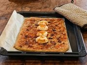 Una foto de torta de aceite