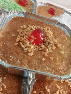 صورة لوصفة بسبوسة في قوالب فردية