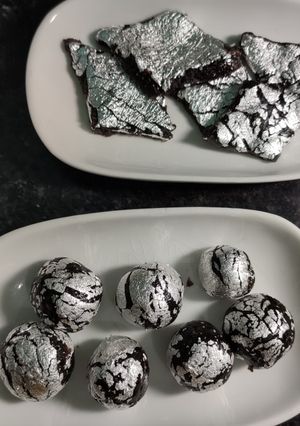 A picture of Oreo kaju katli.