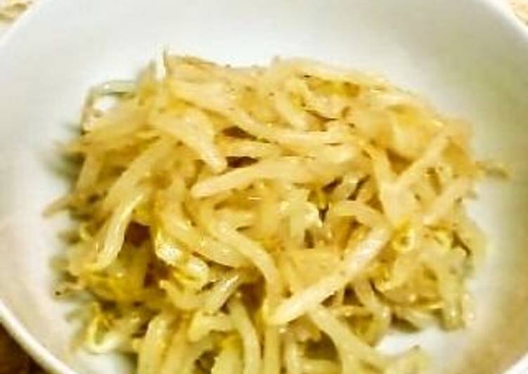 Steps to Make Perfect Bean Sprout Namul with Tasty Sesame Oil