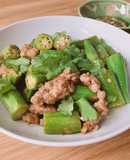 Đậu Bắp Xào Thịt Bằm