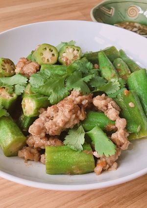 Hình của món Đậu Bắp Xào Thịt Bằm.
