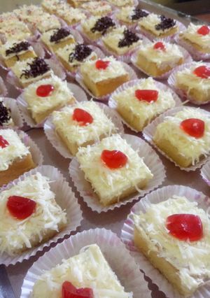 Foto resep CAKE POTONG SEDERHANA,tapi lembut dan enak