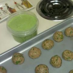 A picture of Creamy Cilantro Tomatillo Dressing.