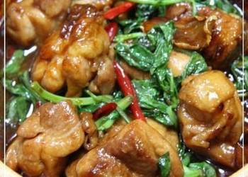 Easiest Way to Make Yummy Taiwanese Sweet and Savoury Chicken Basil Hot Pot