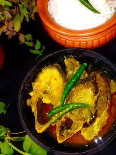 ইলিশ মাছের দোপেয়াজা রেসিপির প্রধান ছবি