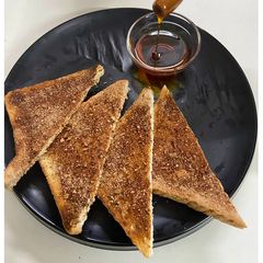 A picture of Cinnamon Toastie.