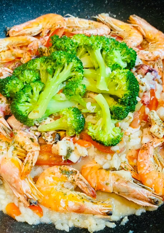 簡易版的海鮮燉飯 的食譜成品照片