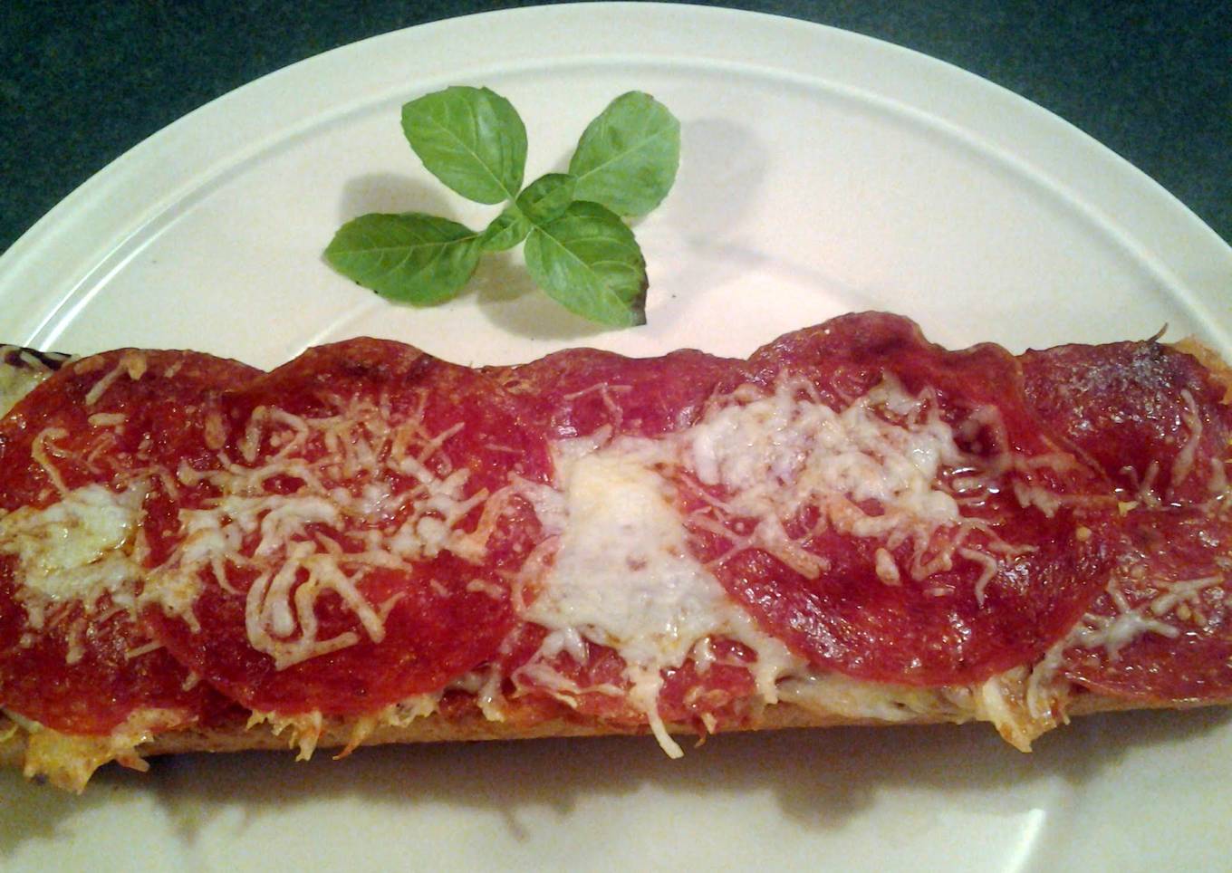 Garlic loaf pepperoni pizza